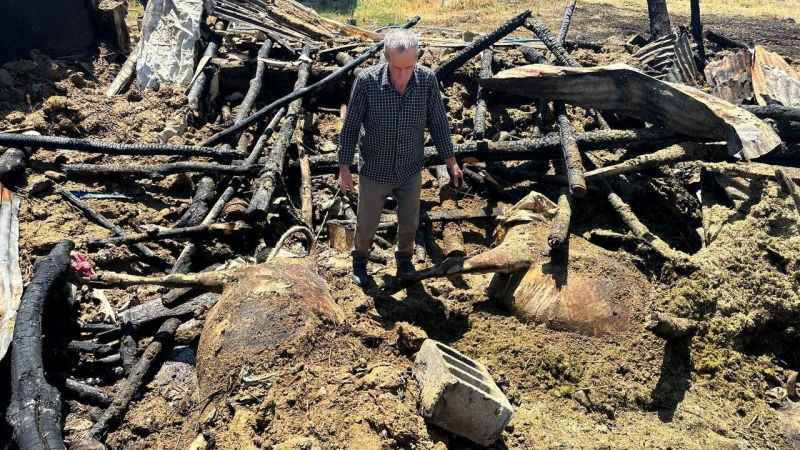 Yangında 7 ineğini kaybetti, hüngür hüngür ağladı