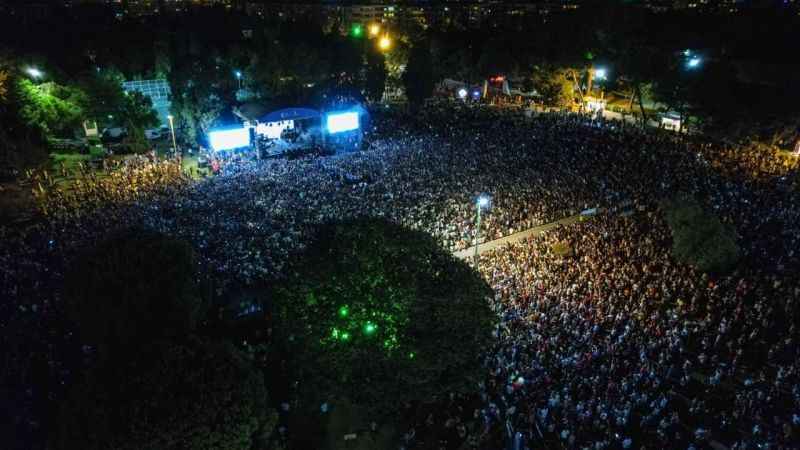 Sanat ve eğlencenin adresi İzmir Enternasyonal Fuarı