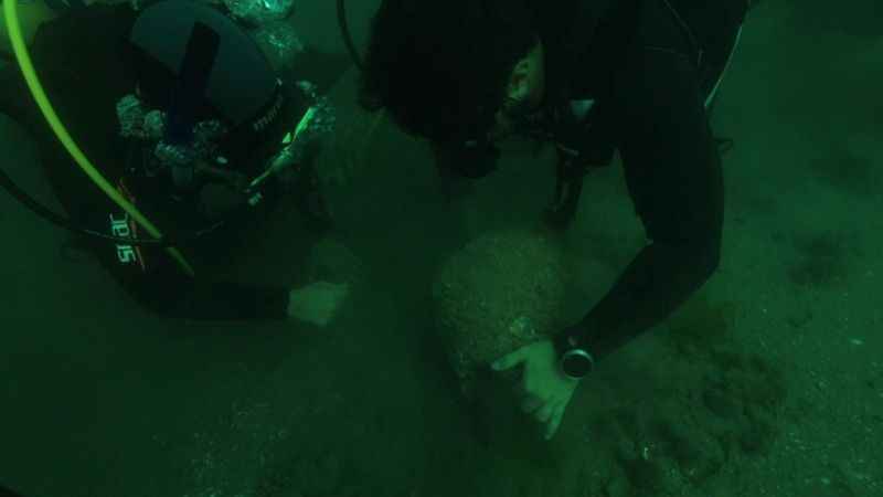 Deniz polisi Yalova açıklarında batık gemi buldu