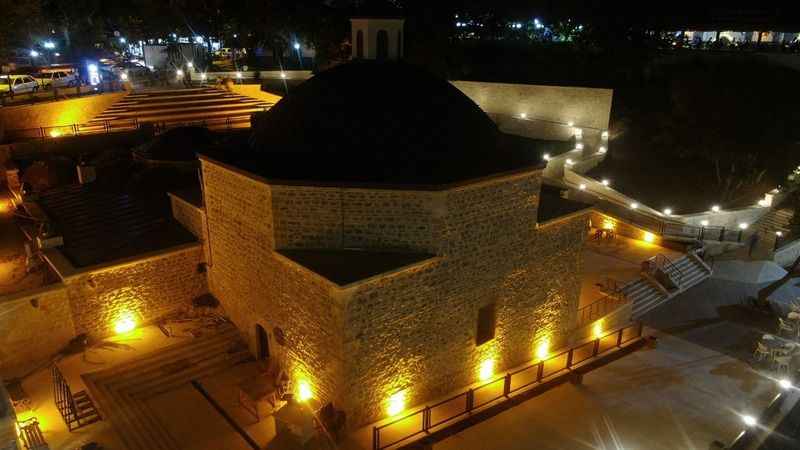 400 yıllık hamamdaki değişim şaşırttı 400 yıllık hamamdaki değişim şaşırttı