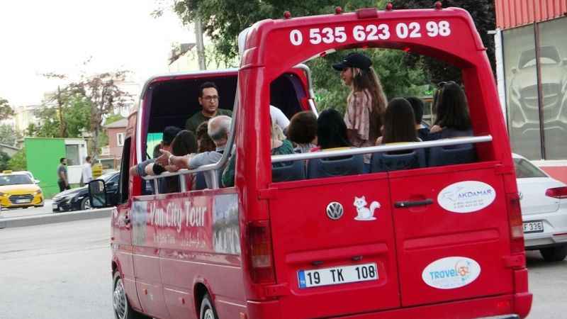 İranlı turistler şehri böyle gezdi