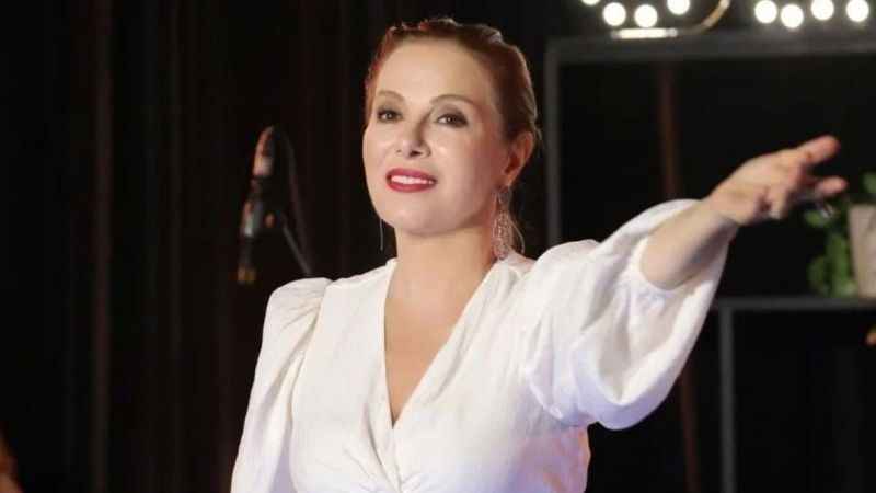 Zuhal Olcay, YBY açık hava sahnesinde