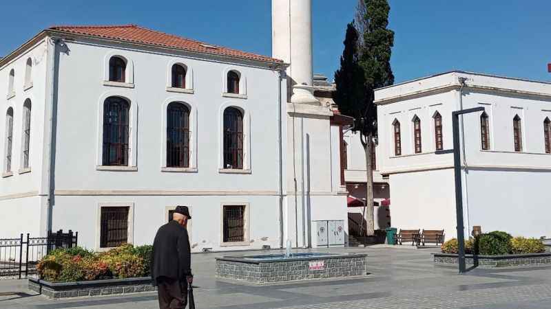 Plastik hayat ‘yalnız’ yapıyor