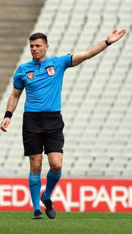 Sivasspor - Antalyaspor maçında Ümit Öztürk düdük çalacak