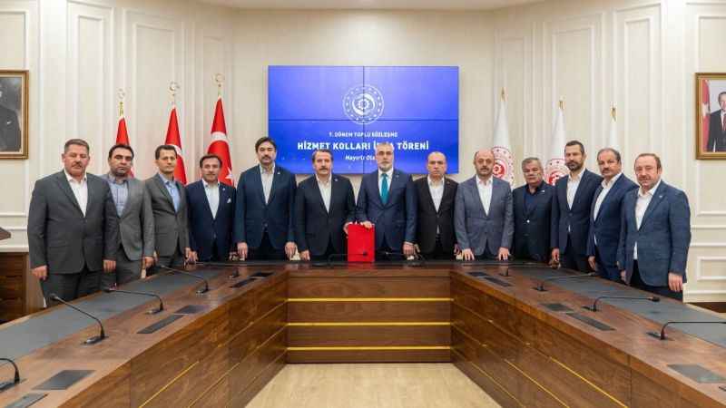 Kamu Toplu Sözleşmesi’nde 11 hizmet koluna verilen elde ettiği haklar belli oldu