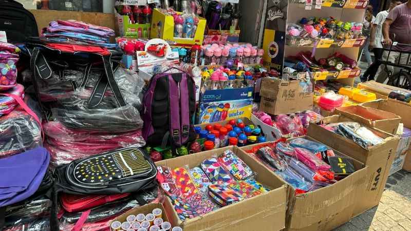 Kırtasiye alışverişlerinde fiyatlar arttı, veliler ikinci ele yöneldi