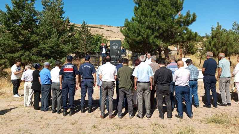 Halk Ozanı Aşık Veysel mezarı başında anıldı