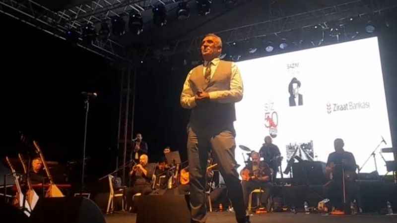 Yavuz Bingöl Malazgirt’te konser verdi