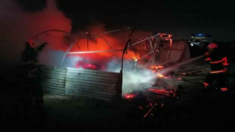 Hatay'da çadırda yangın