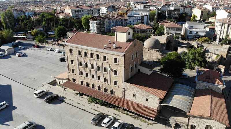 100 yıldır çalışan tek fabrika: Azmi Milli