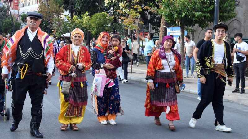 Isparta’da Yörükler şehir merkezine indi
