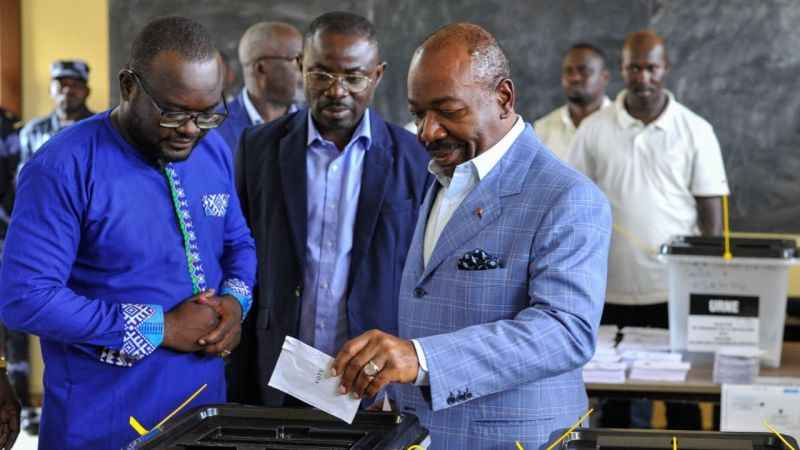 Gabon ordusu: “Yönetime el koyduk”