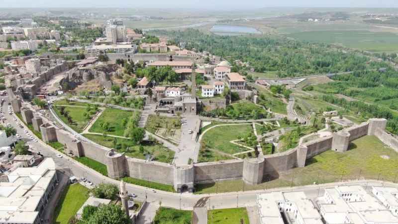 Diyarbakır Sur, ‘Dünyanın en eski şehirleri’ listesinde yanlış sırada yer aldı