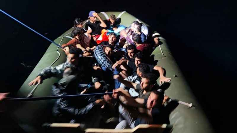 Bodrum'da 21 düzensiz göçmen kurtarıldı