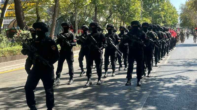 Başkentte 30 Ağustos Zafer Bayramı yürüyüşü