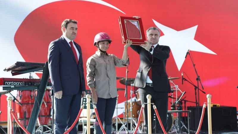 Gençlik ve Spor Bakanı Osman Aşkın Bak Zafer Bayramı'nda Kütahya'daydı