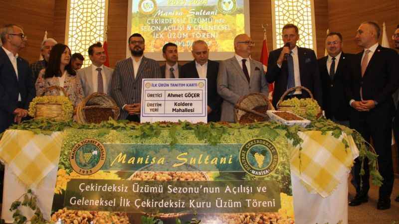 Sezonun ilk kuru üzümü bin 250 TL'den alındı