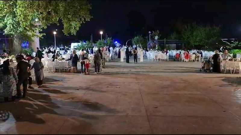 Düğün evinde yedikleri yemekten zehirlendiler Düğün evinde yedikleri yemekten zehirlendiler