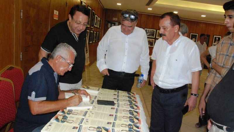 Adana’da “Aşık Veysel Fotoğraf Sergisi” açıldı