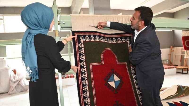 Malatya’da kadınlar hayatı 'ilmek ilmek' kazanıyor