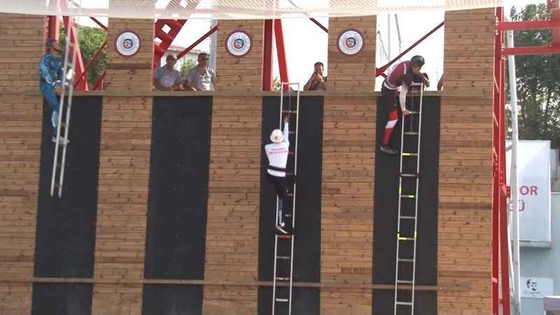 Dünya itfaiyecileri yangına değil, madalyaya koştu