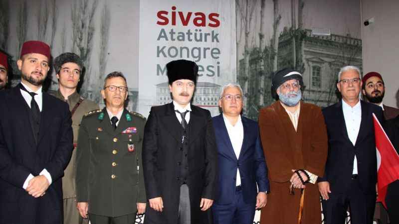 Atatürk’ün Sivas’a gelişi canlandırıldı