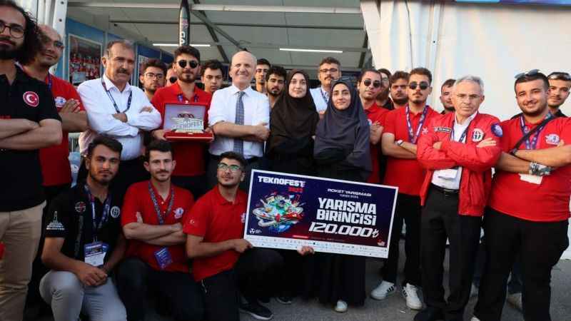 YÖK başkanı Prof. Dr. Özvar: “Üniversiteler arasında GAÜN dikkat çekici başarı elde etti”