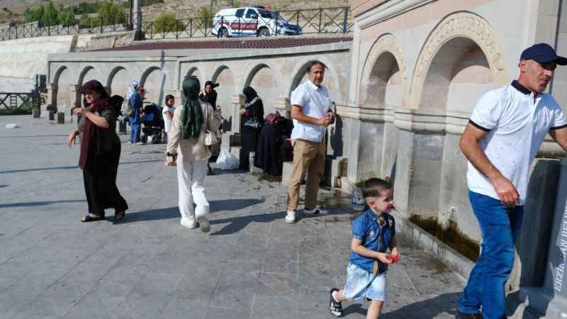 Erzincan’ın ekşi suyuna ilgi her geçen gün artıyor