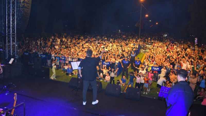 Salihli’de Kutsi rüzgarı esti