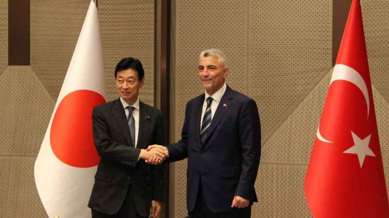 Ticaret Bakanı Bolat: ''Japonya ile ticaret hacmimizin yıl sonu 6 milyar dolara ulaşacağına inanıyoruz''