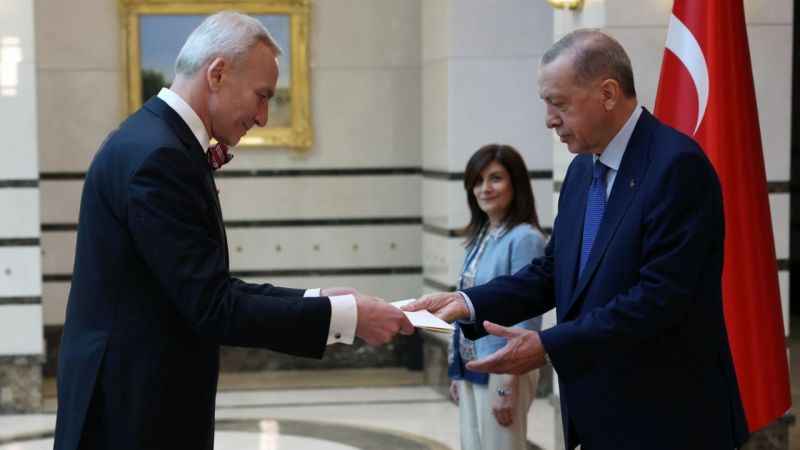 Cumhurbaşkanı Erdoğan, Estonya Büyükelçisi Reinart’ı kabul etti