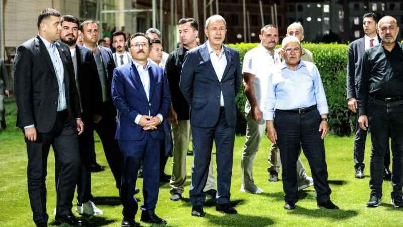 Kayserispor'un yeni teknik direktörü yarın belli olacak