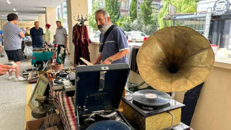 Karadeniz’in tek antika pazarı Samsun’da