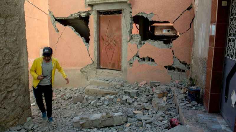 Fas’taki depremde can kaybı bin 305’e, yaralıların sayısı bin 832’ye yükseldi