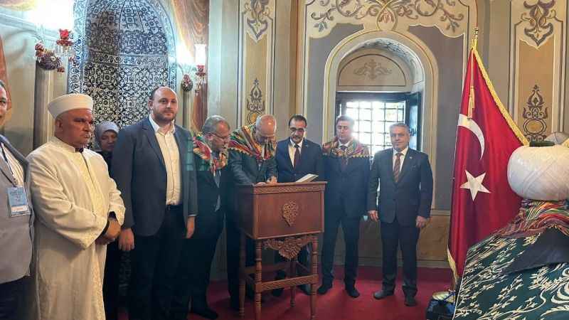  TBMM Başkanı Kurtulmuş, Ertuğrul Gazi Türbesi'nde dua etti