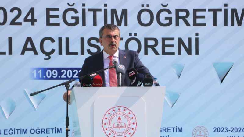Milli Eğitim Bakanı Tekin: "Dijital bağımlılık ve obezite ile mücadele edeceğiz"