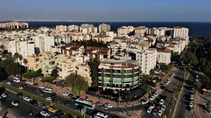 Antalya’dan 80 daire alan yabancı, daireleri otel gibi işletmiş