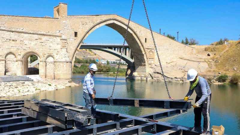 Tarihi Malabadi Köprüsü'nde çalışmalar tamamlanıyor