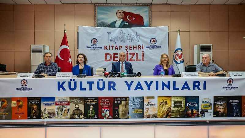 Büyükşehirden Kitap Şehri Denizli’ye 208 eser