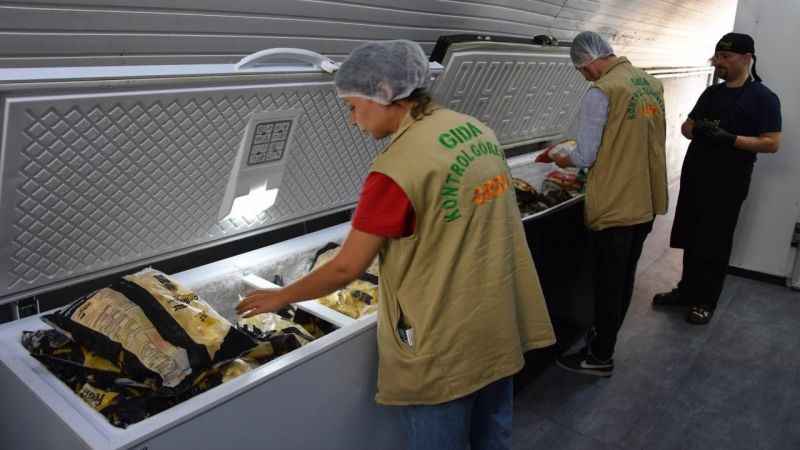 Toplu tüketim yerleri 81 ilde eş zamanlı olarak denetlendi