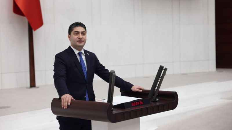  MHP’li Özdemir, ağır hasarlı okullardaki çalışmalara ilişkin MEB'e soru önergesi verdi