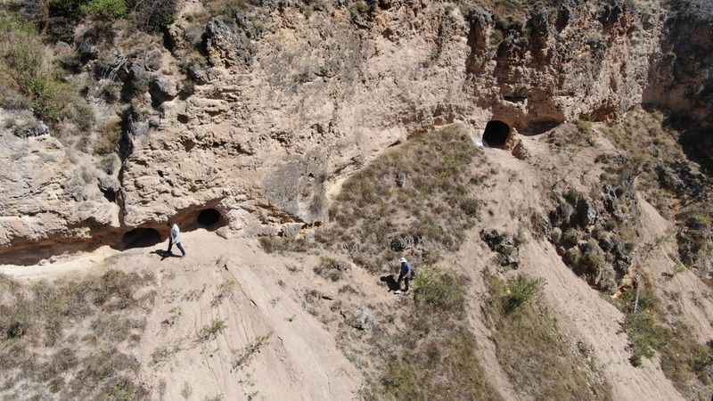 5 bin 500 yıllık "yer altı kaya yerleşkesi" keşfedildi
