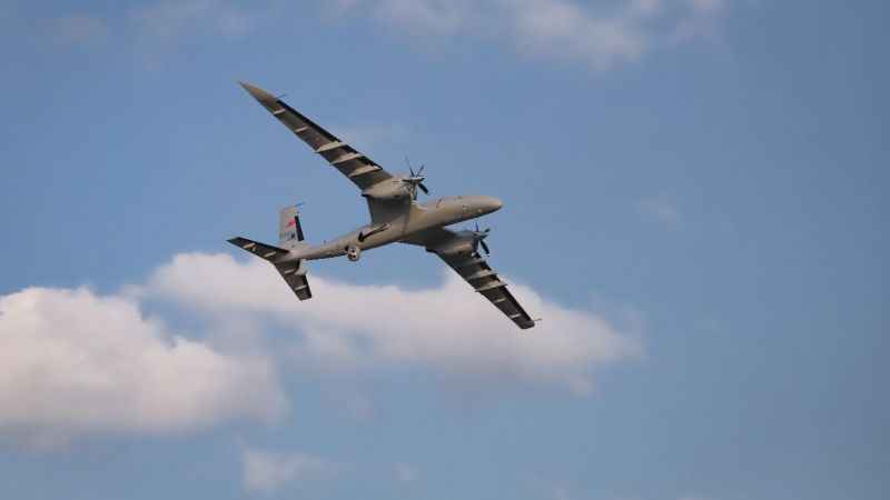 Bayraktar Akıncı 30 bin saattir göklerde