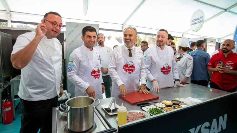 Bursa'nın lezzetleri vitrine çıktı