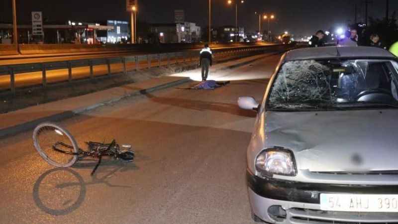 Otomobil ile çarpışan bisiklet sürücüsü olay yerinde hayatını kaybetti