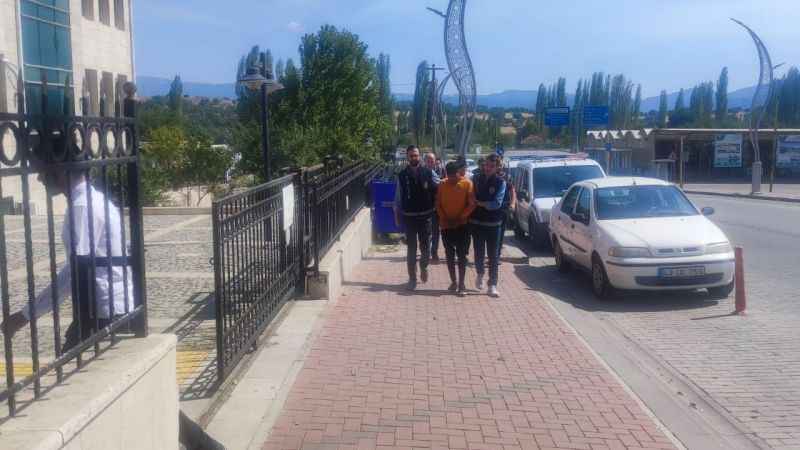 Gediz’de 4 milyon lira dolandıran şahıslar yakalandı 