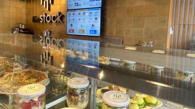 Bu kafede fiyatları gelen müşteriler belirliyor