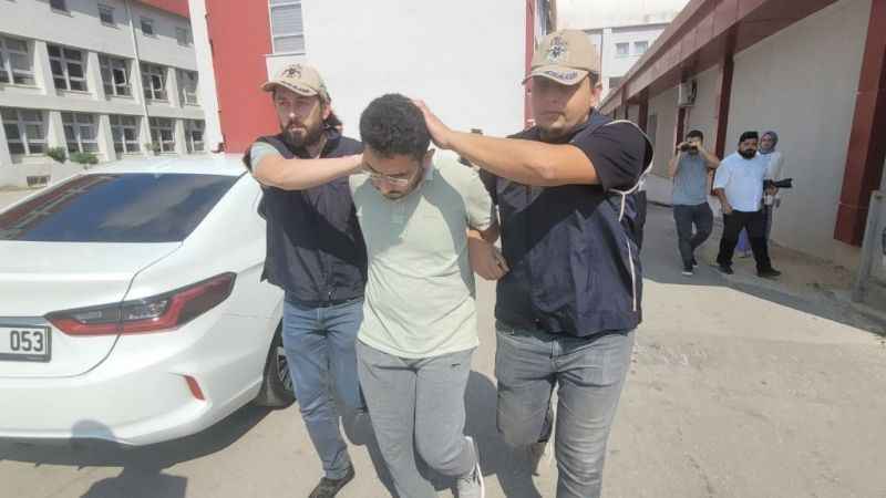 FETÖ’den 6 yıl 3 ay hapis cezasıyla aranan eski komiser yakalandı