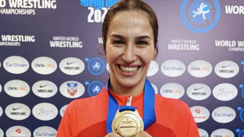 Buse Tosun Çavuşoğlu: "İnşallah olimpiyatlarda da ülkeme altın madalya kazandırırım"