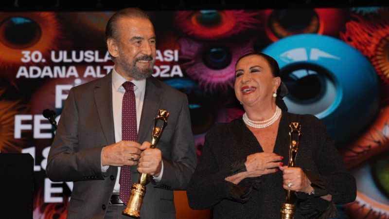 Altın Koza'da Perran Kutman ve Cihan Ünal'a onur ödülü 